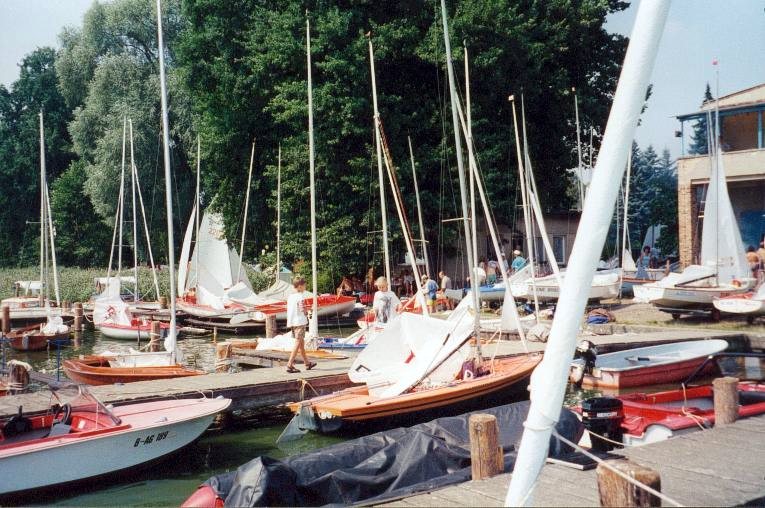 Volle Steganlage des SCK bei der Freundschaftswettfahrt 1994